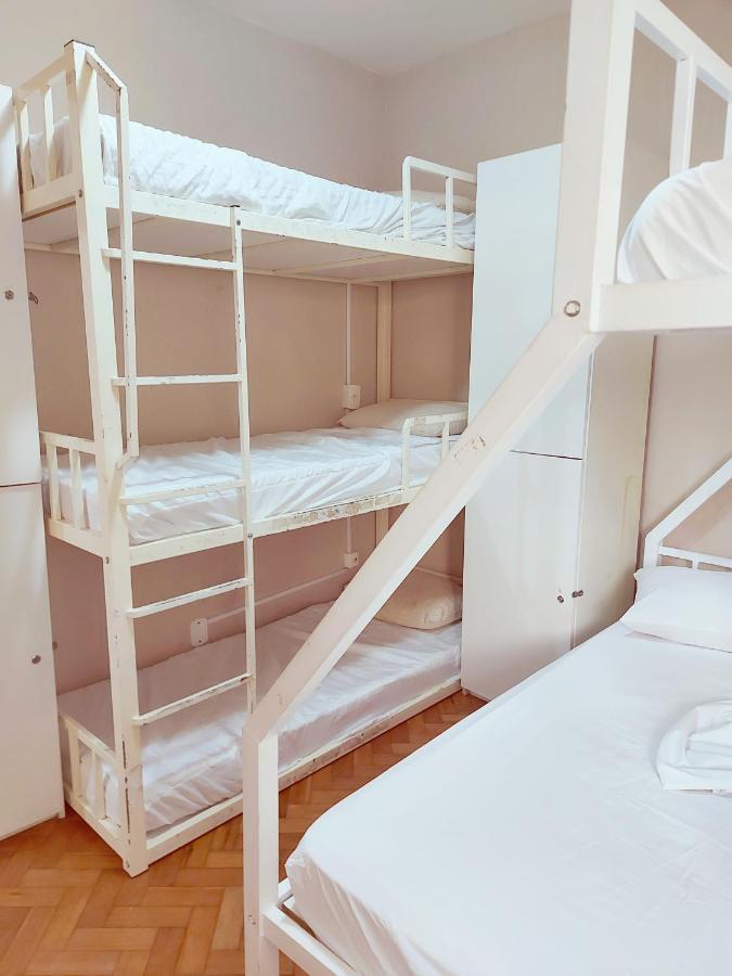Solar Hostel Beach Copacabana ริโอเดจาเนโร ภายนอก รูปภาพ