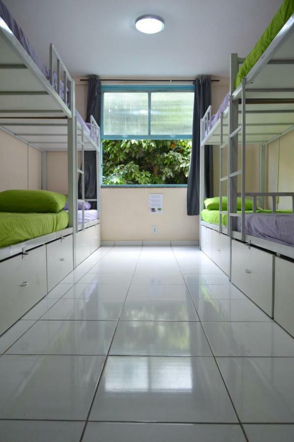 Solar Hostel Beach Copacabana ริโอเดจาเนโร ภายนอก รูปภาพ